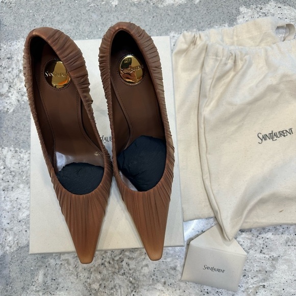 Saint Laurent EMMANUELLE PUMPS Size 38 - Picture 10 of 14